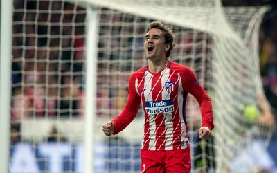 OD电竞评论-埃尔内尼一脚踢出传奇生涯